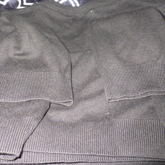 Calvin Klein M cotton/modal v-neck - Picture 3 of 3